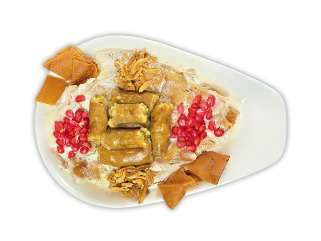 صورة فتة سجقات